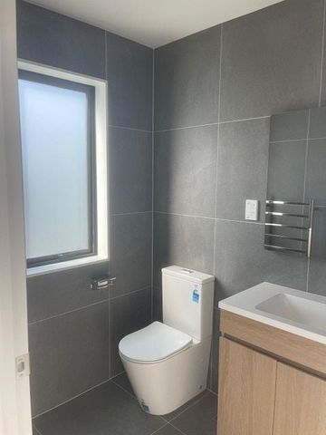 4 BDR House For Rent ( Mangere Near Middle More) - Photo 5