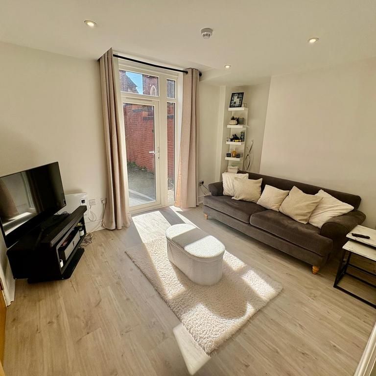 1 bedroom house to rent - Photo 1