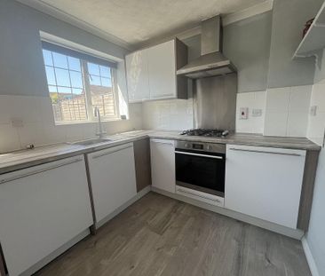 2 bedroom terraced house to rent - Photo 1