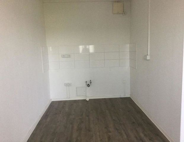 Schöne 4 Zimmerwohnung mit Balkon! - Foto 1