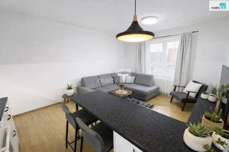 Byt pronájem - Praha Holešovice - V závětří 385/5 - Fotografie 2