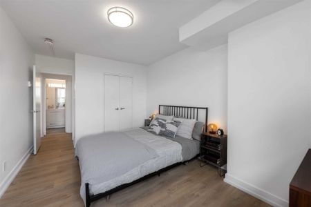 For Lease - 240 Markland Drive Unit# 410, Toronto, Ontario - Photo 5