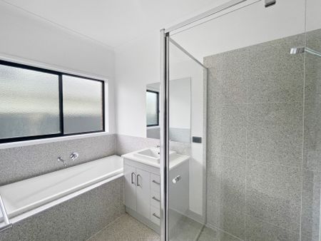 66 Lugano Avenue, Alfredton - Photo 5