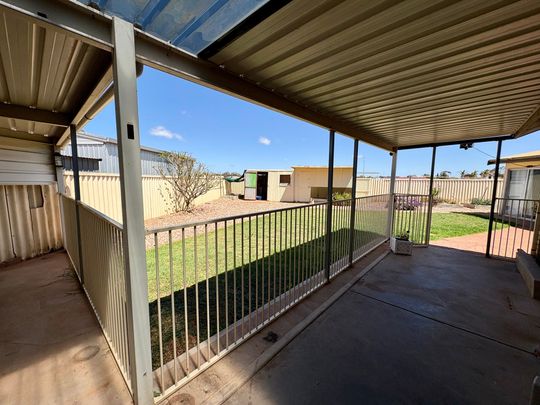 11 Cruickshank Avenue, Whyalla Stuart - Photo 1