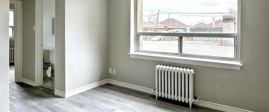 Wilson Apartments 921-937 Wilson Avenue,North York. — 1 Bedroom - Photo 1