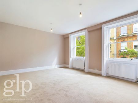 3 Bedroom Flat, Lambs Conduit Street, Bloomsbury, WC1N - Photo 2