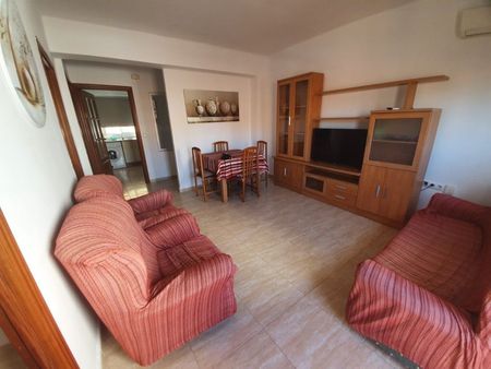 Alquiler de piso en Altamira - Oliveros - Barrio Alto - Photo 3