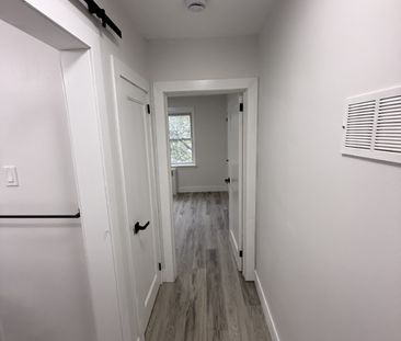 280 Blake Boulevard - 3 Ottawa ON K1L 6L7 - Photo 1