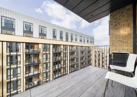 Bellwether Lane, SW18 1UE, London - Photo 5