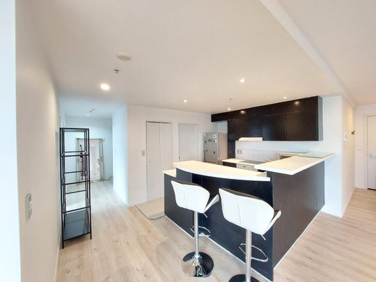 Recently Renovated Apartment - Photo 1