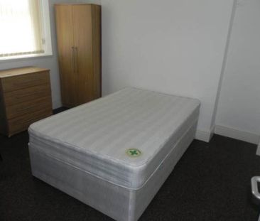 3 bedroom house to rent - Photo 2