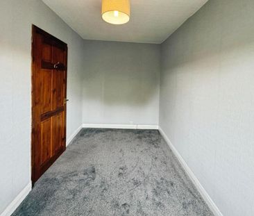 2 bedroom house to rent - Photo 2