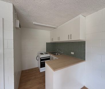 Ideally Located - Photo 1