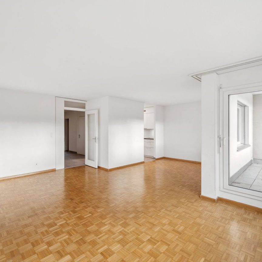 "Rent without deposit - Living in beautiful Münchenstein" - Photo 1
