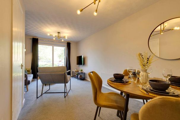 Tamarin Gardens - Photo 1