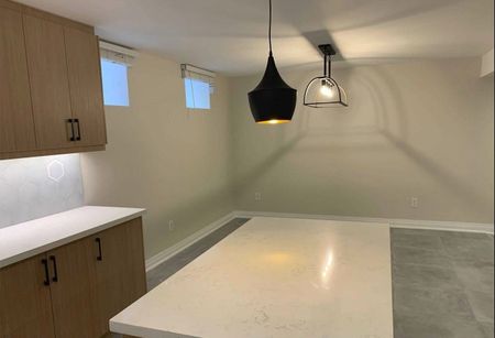 For Lease - 62 Elmsthorpe Avenue Unit# Lower Floor Unit, Toronto, Ontario - Photo 3