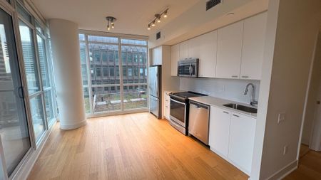 For Lease - 30 Roehampton Avenue Unit# 802, Toronto, Ontario - Photo 5