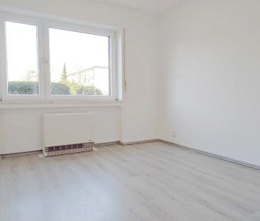 Großzügige 2-Zimmer-Erdgeschosswohnung mit Balkon! - Photo 2