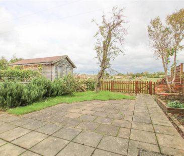 2 bedroom cottage to rent - Photo 3