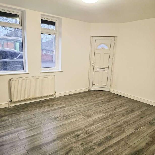 Wath Road, Mexborough, S64 - Photo 1