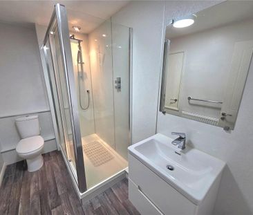 2 bedroom semi-detached house to rent - Photo 5