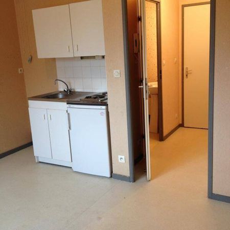 Location appartement t1 18 m² à Nantes (44300) Pont du Cens - Petit Port-Petit port - Faculté - Photo 4