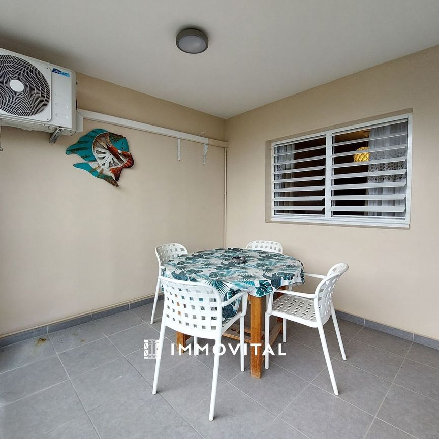 Location Appartement 2 pièces 50m² LE MOULE 97160 - Photo 1