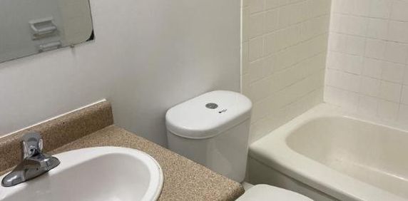 1 CH - 1 SDB - Gatineau - $1,249 /mo - Photo 2
