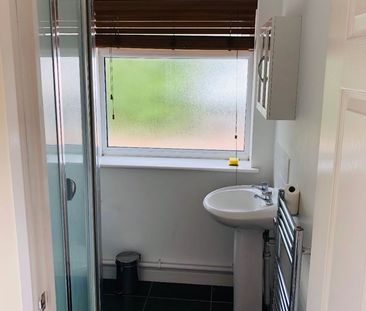 Room in a Shared House, Tenth Avenue, BS7 - Photo 4