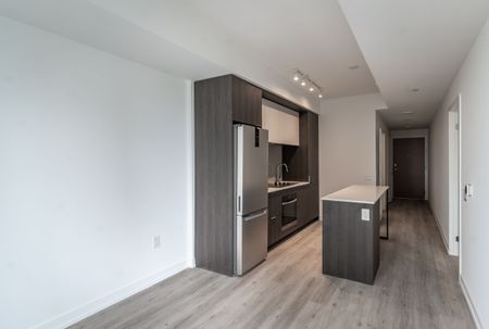 For Lease - 395 Square One Drive Unit# 1111, Mississauga, Ontario - Photo 3