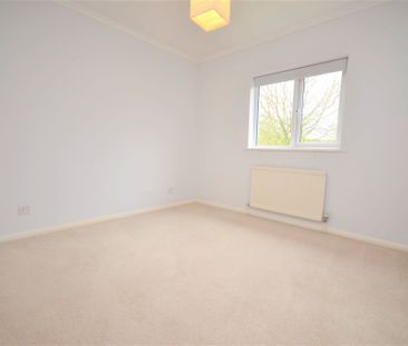 3 bedroom semi detached house to rent - Photo 1