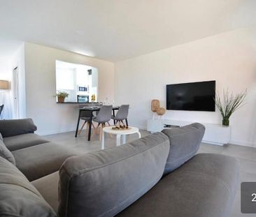 Casa o chalet de alquiler en Avenida de Vilariño, 2, Cambados - Photo 2