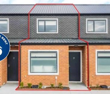 Modern & Spacious Living - Photo 1