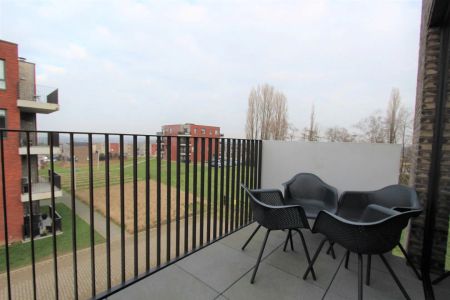 ENERGIEZUINIG APPARTEMENT MET TERRAS - Photo 5