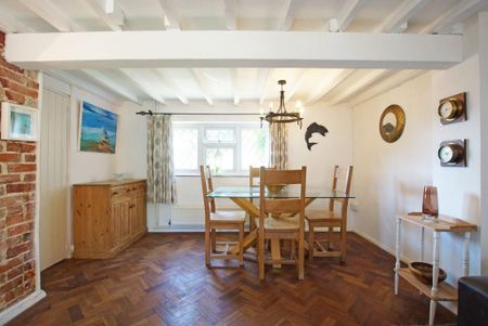 3 bedroom terraced house to rent - Photo 4