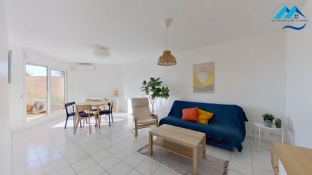 Location Appartement 3 pièces 73m² MARSEILLE 8ème - Photo 2