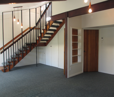 Sunny Three Bedroom Unit in Merivale Available 2nd Feburary 2026 - Photo 1