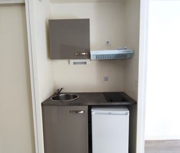 Location Appartement 1 pièce 22m² - Photo 1