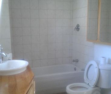 3 1/2 à louer à Charlesbourg - Photo 2