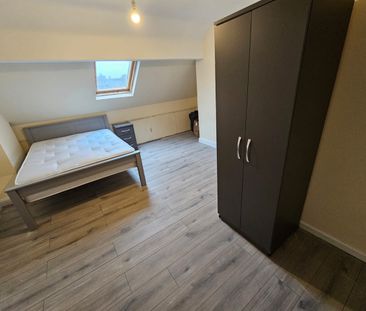 Room in a Shared House, Kathleen Road, B25 - Photo 2