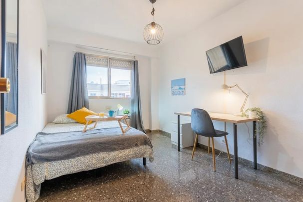 Carrer Oltà, Valencia, Valencian Community 46006 - Photo 1