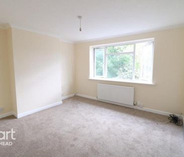 2 bedroom maisonette to rent - Photo 3