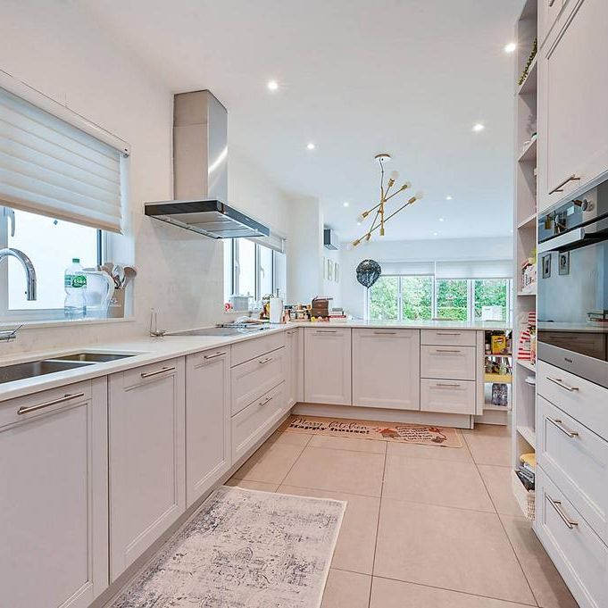 5 bedroom house to rent - Photo 1