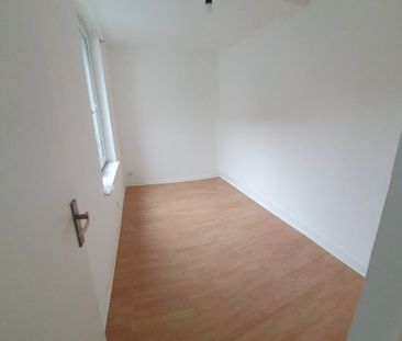 Location Appartement 2 pièces 32m² ST OMER 62500 - Photo 4