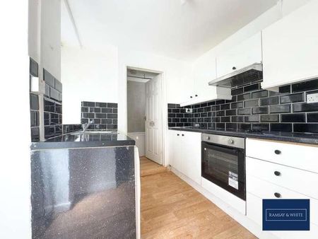 Woodfield Terrace, Mountain Ash, CF45 - Photo 4