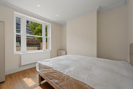 4 Bed Terraced House, Grafton Road, NW5 - Photo 2