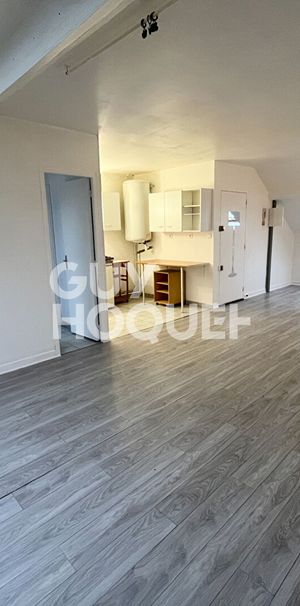 LOCATION : appartement 1 pièce (35 m²) à CALAIS - Photo 1