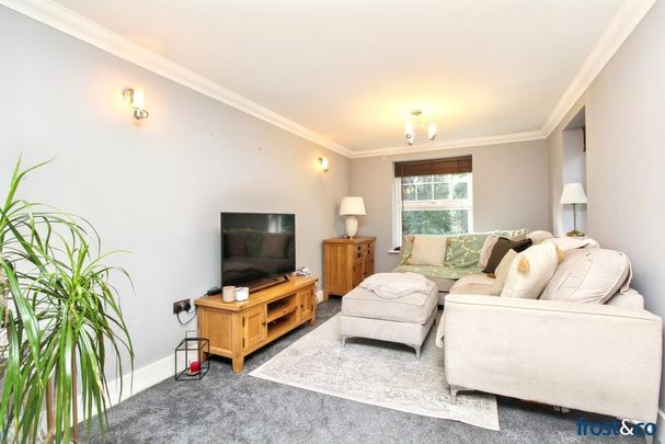 2 bedroom duplex to rent - Photo 1