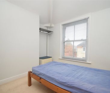 2 bed apartment to rent in Victoria Road, Scarborough, YO11 - Photo 4