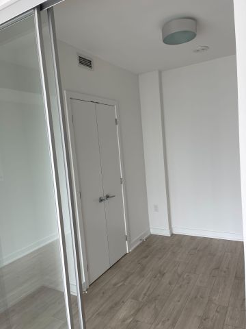 For Lease - 357 King Street Unit# 3501, Toronto, Ontario - Photo 3